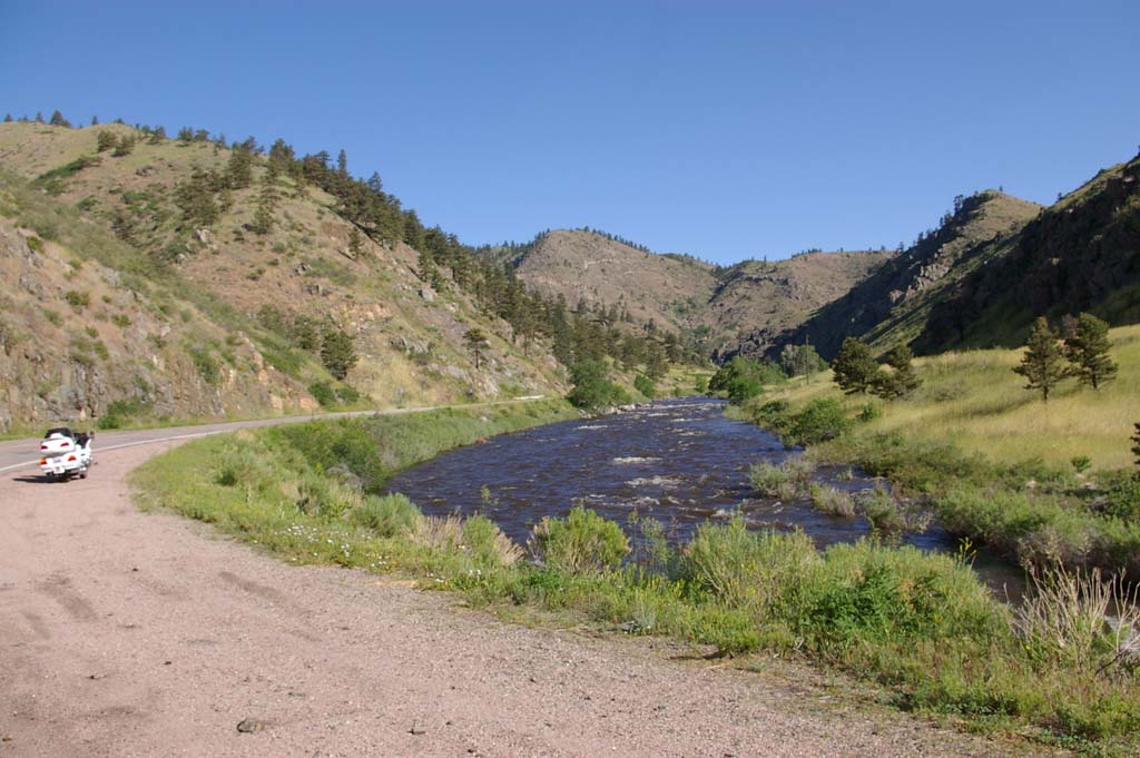 067Hwy14Cache_la_PoudreRiver