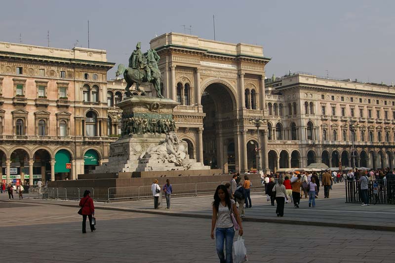 060_Piazza_Del_Duomo