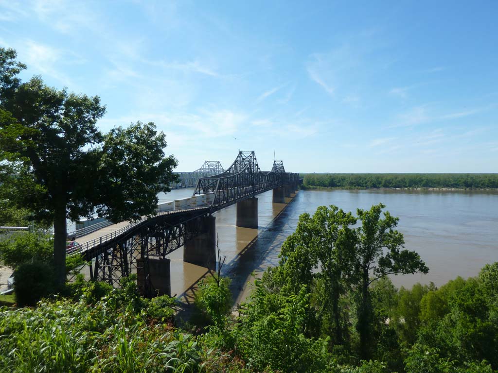 P1010239_VIcksburg