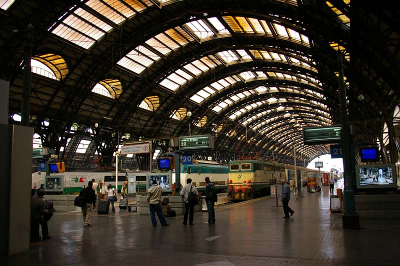 003_Milan_Train_Station