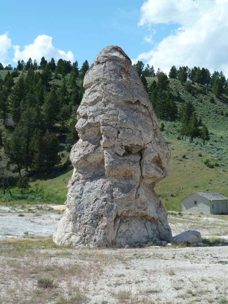 057_Extinct_Thermal_Yellowstone_NP